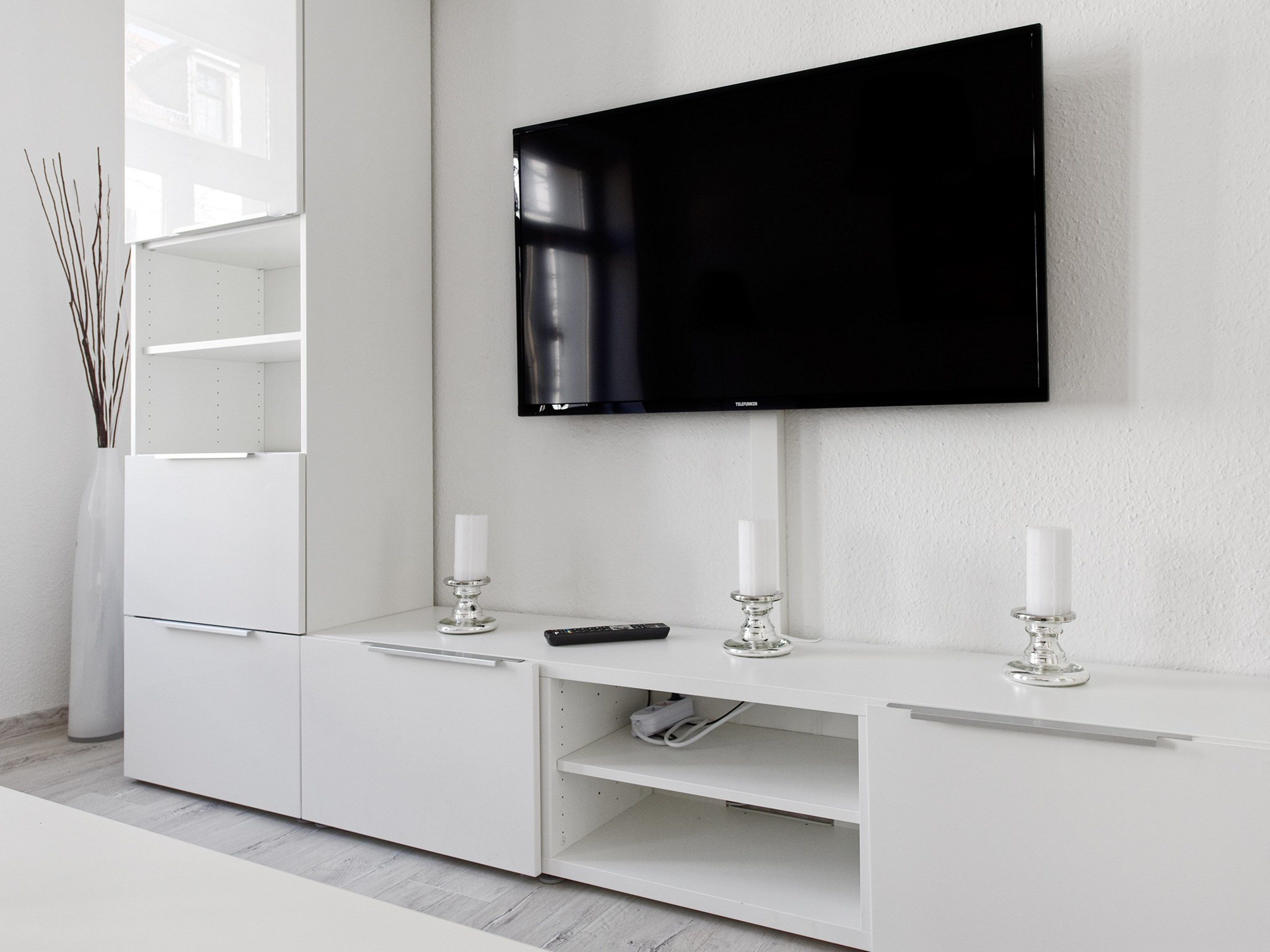 Apartment (8) | Living room