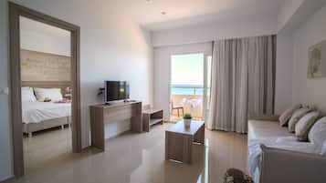Deluxe Apartment, Sea View | Premium bedding, in-room safe, desk, blackout curtains