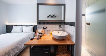 Here B&B