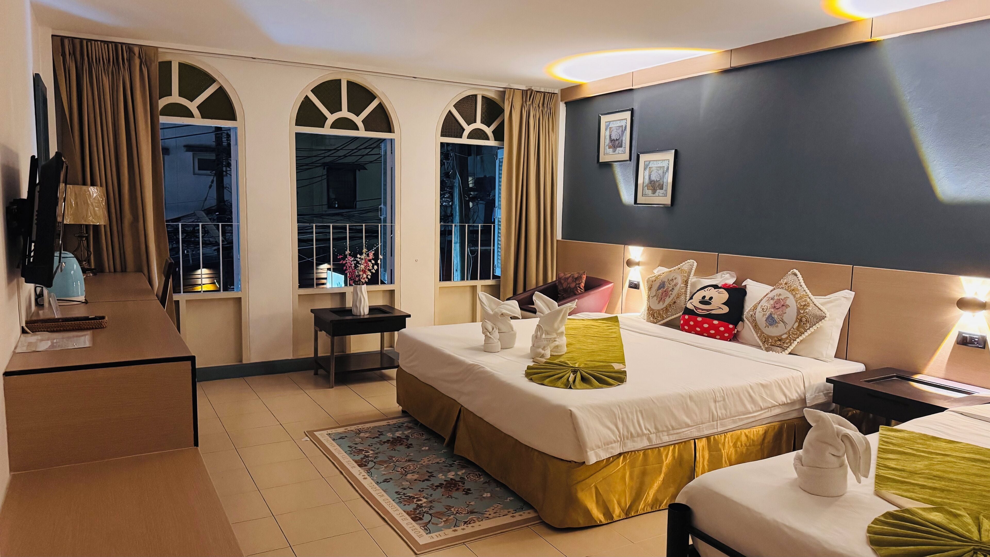 Deluxe Family Room | In-room safe, desk, free WiFi, bed sheets