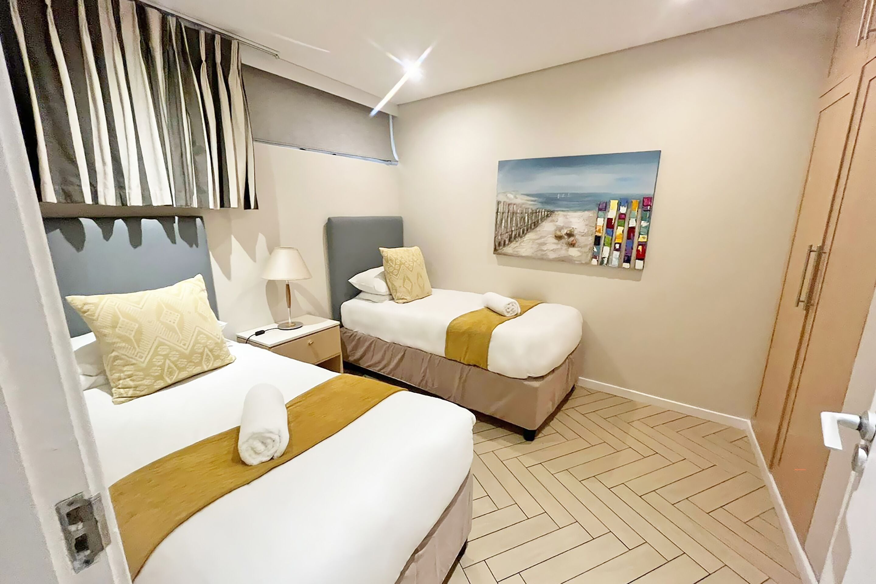 Family Apartment, 2 Bedrooms, Garden View | Hypo-allergenic bedding, in-room safe, desk, iron/ironing board