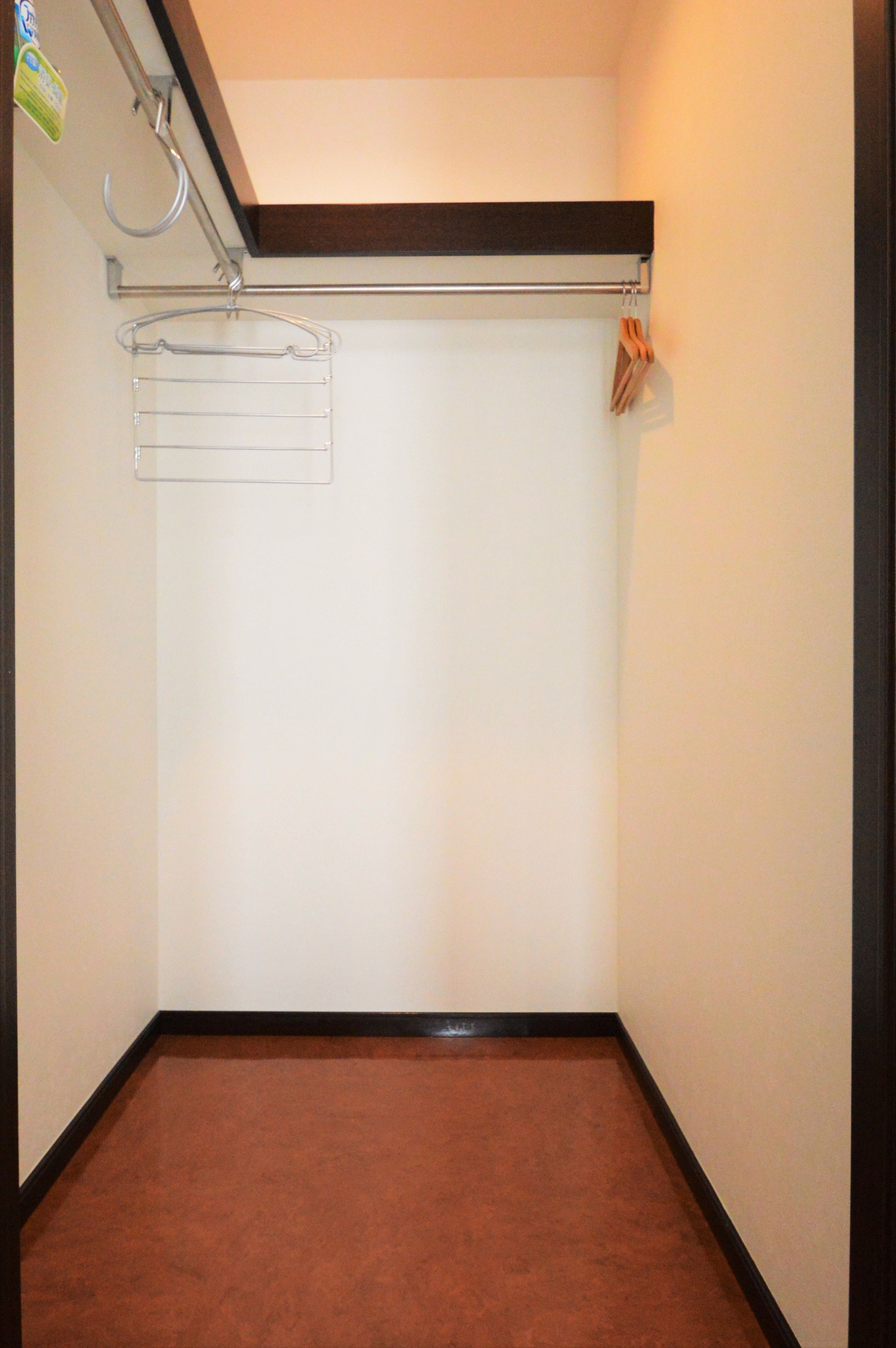 premium suite, 2 bedrooms, hill view | room amenity