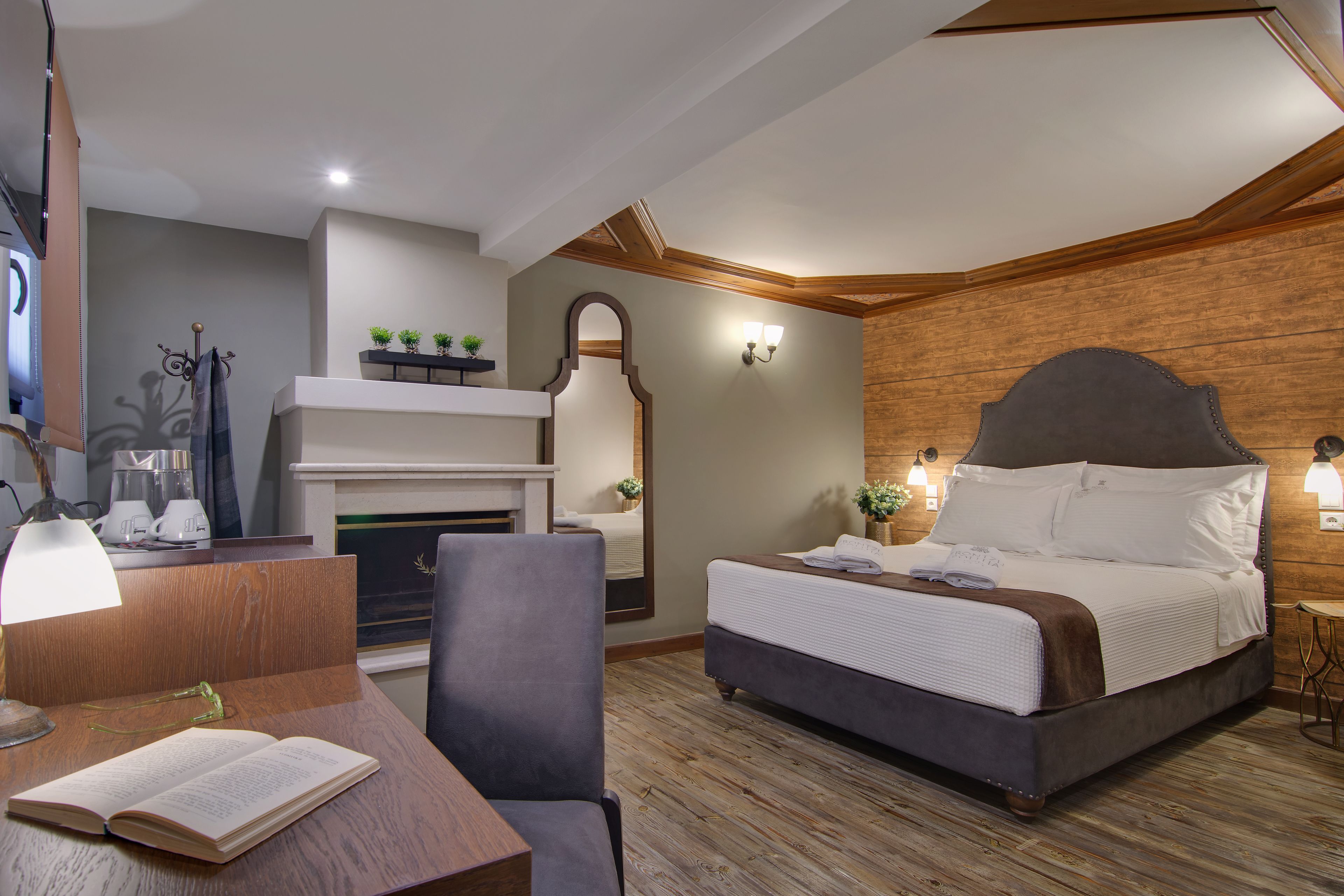 double room | premium bedding, minibar, in-room safe, soundproofing