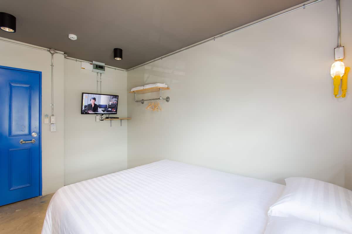 Chambre Double | Rideaux occultants, Wi-Fi gratuit, draps fournis
