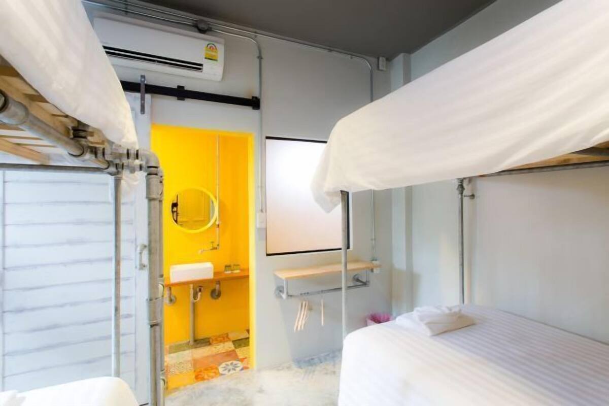 Blackout curtains, free WiFi, bed sheets