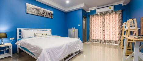 Minibar, décoration personnalisée, lits pliants/supplémentaires