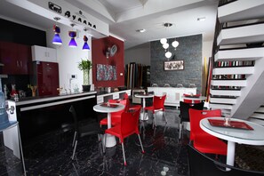 Dining - Ayaana Boutique Hotel (Kandy)