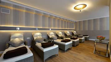 Sauna, Türkisches Bad/Hamam, Körperbehandlungen, Warmsteinmassagen