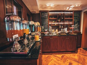 Dinner served, Regional cuisine