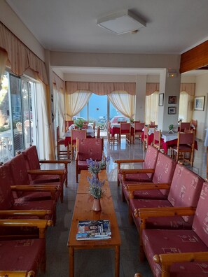 Lobby sitting area - Phaethon Hotel (Kos)