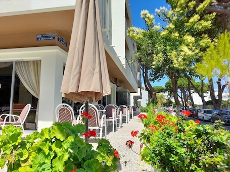 Exterior. Phaethon Hotel