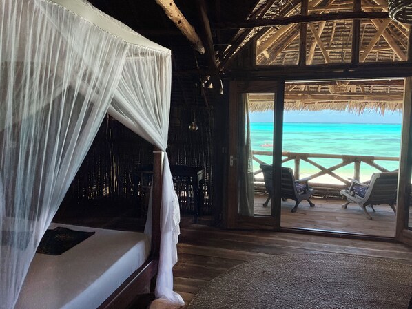 Caja de seguridad en la habitación, wifi gratis y ropa de cama 