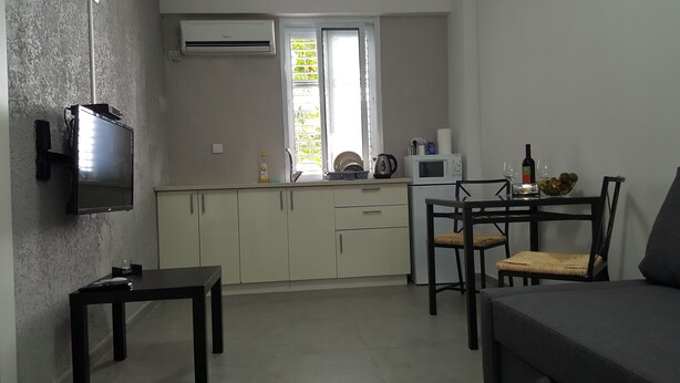 Unclassified image, 1 of 7, button - Studio Masaryk Apartment (Bat Yam)