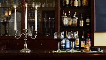 Bar (in der Unterkunft)