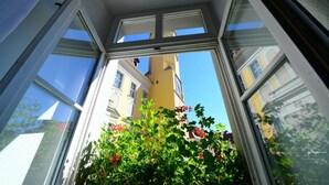 Unclassified image, 2 of 51, button - Hotel Goldener Adler (Bautzen)