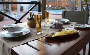 Daily cooked-to-order breakfast (ZAR 95 per person) - The Belgium Inn (Hoedspruit)