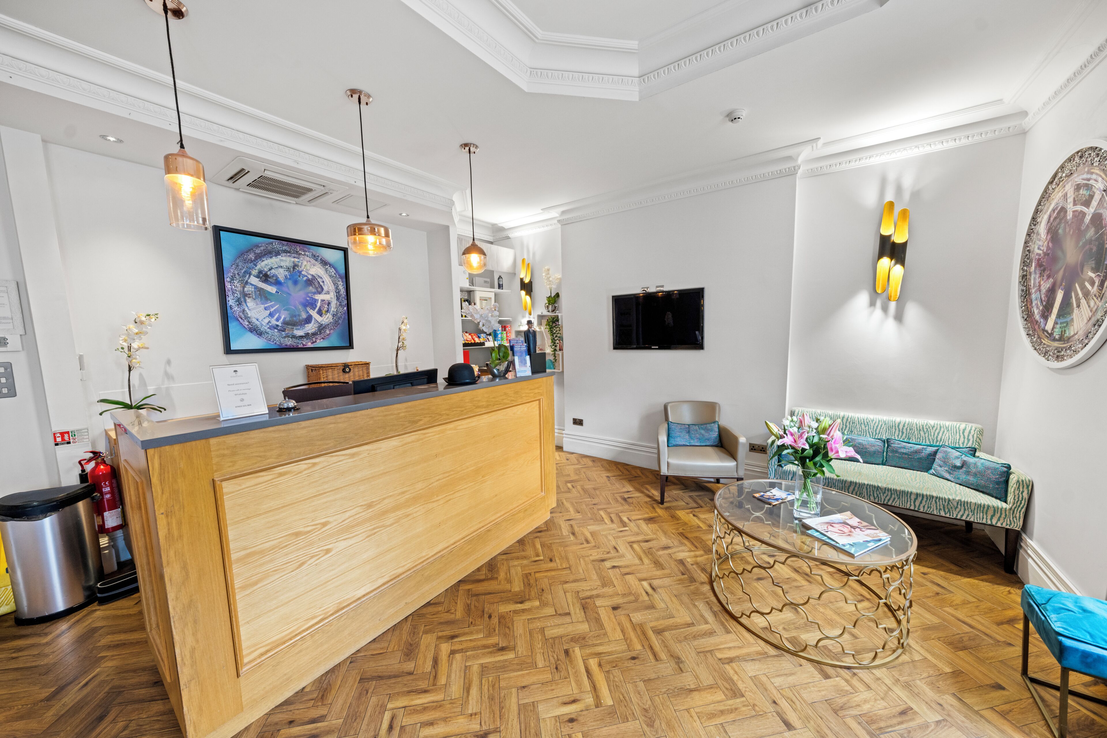 Photo - The Beverley Hotel