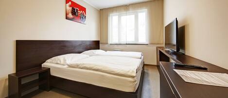 Doppelzimmer | Schreibtisch, schallisolierte Zimmer, kostenloses WLAN