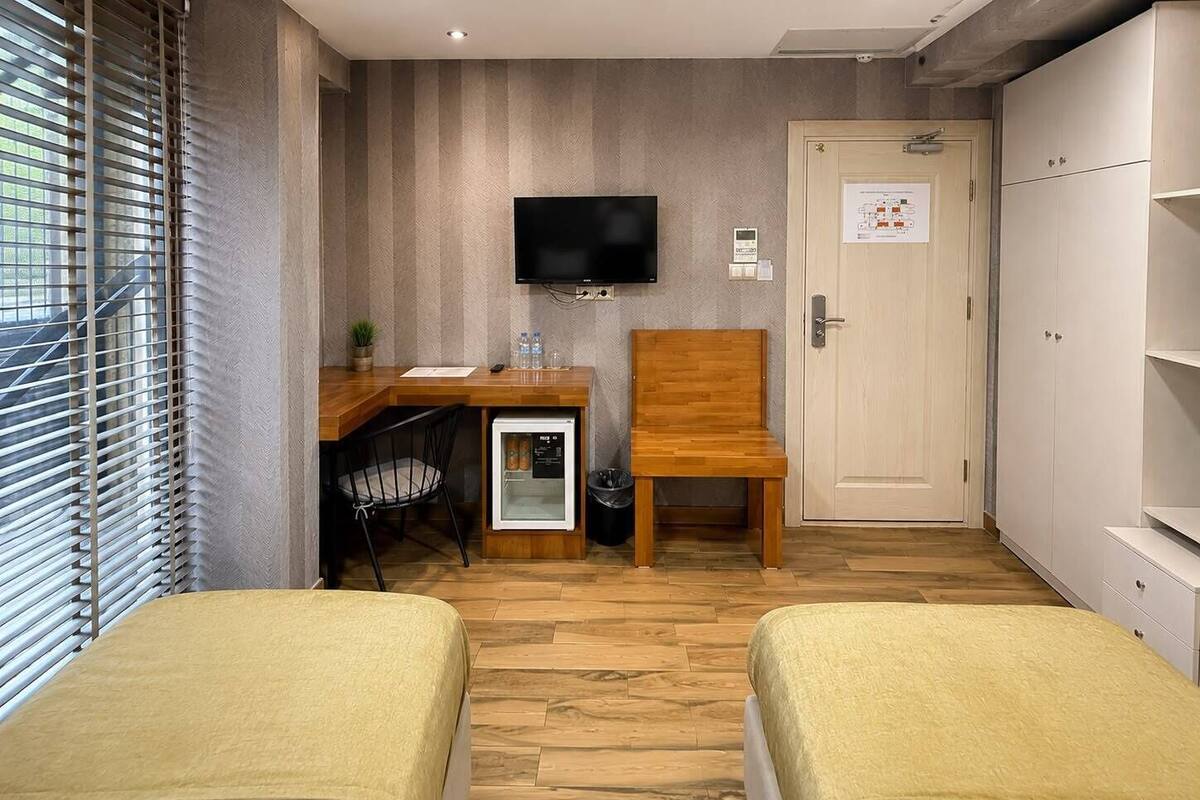 Comfort Twin Room | Premium bedding, minibar, in-room safe, desk