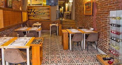 Kuzen Otel - Adults Only