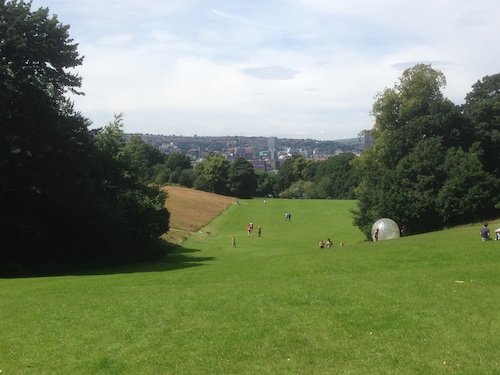 The Beeches - Serviced Duplex Apartment