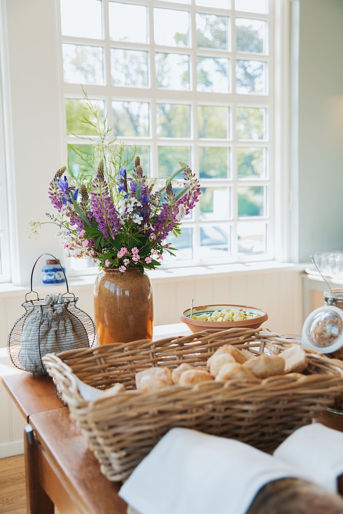 Helenekilde Badehotel by null