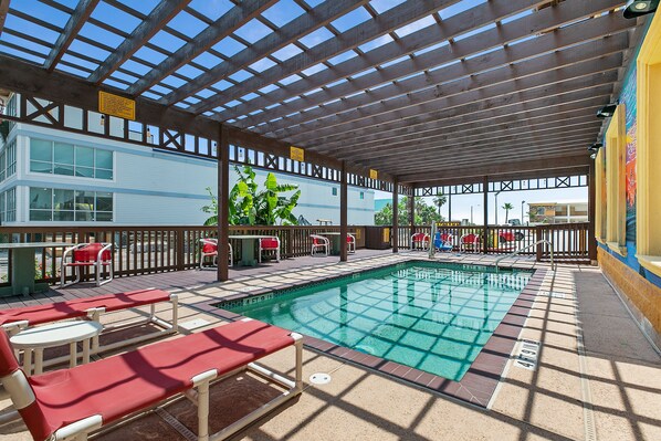 Outdoor pool, open 9:00 AM to 9:00 PM, sun loungers