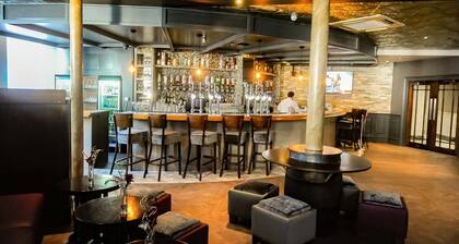 DoubleTree by Hilton Belfast City Ten Square