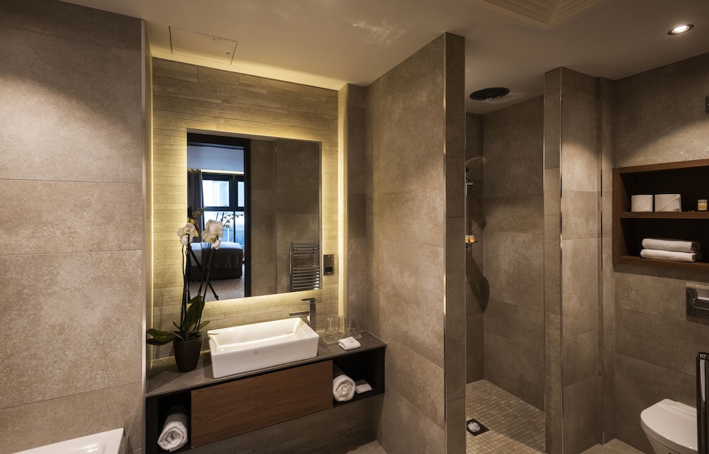 Ten Square Hotel by null