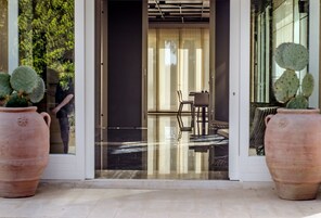 Entrada de la propiedad