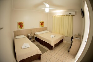 Room - Hotel San Marino (Bento Goncalves)