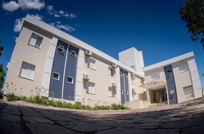 Front of property - Hotel San Marino (Bento Goncalves)