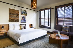 1 bedroom, Egyptian cotton sheets, premium bedding, pillowtop beds