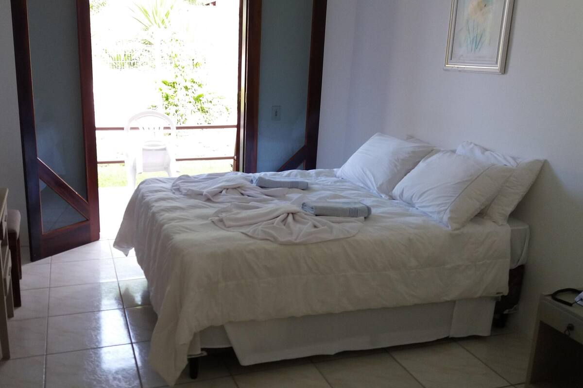 Minibar, free cots/infant beds, free WiFi, bed sheets