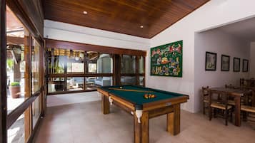 Billards