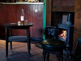 Bar (en el alojamiento)