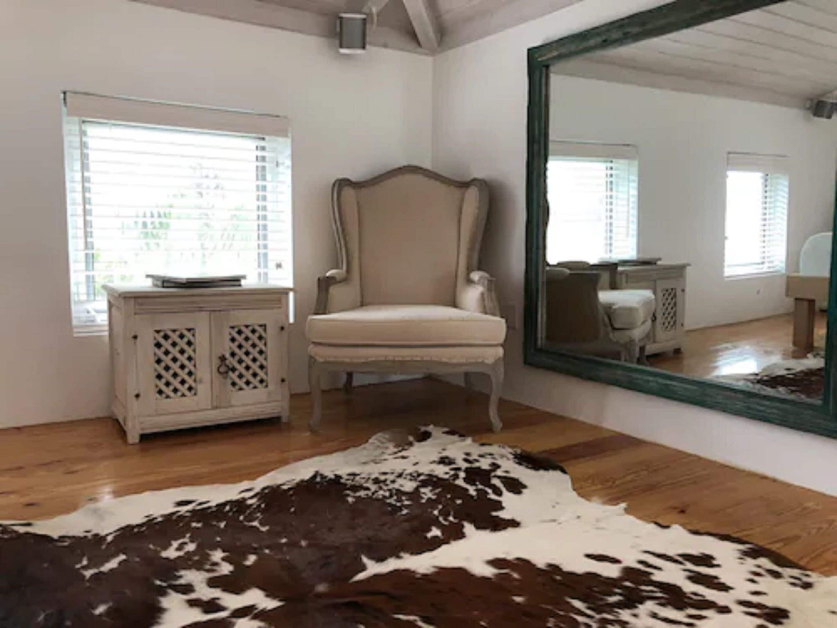 boat house | in-room safe, blackout curtains, iron/ironing board, cots/infant beds