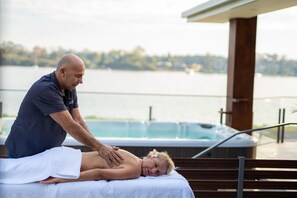 Couples treatment room(s)
