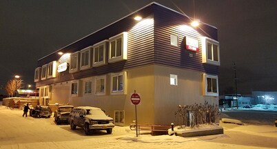 Ingra House Hotel