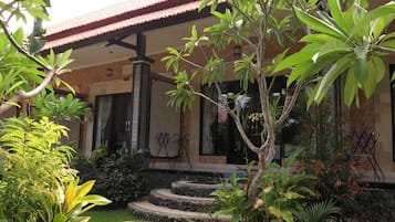 Bahagian luar