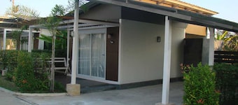 Baan Kula Roi Et