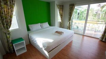 Standard Double Room | Desk, free WiFi