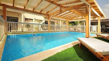 Indoor pool, outdoor pool, sun loungers