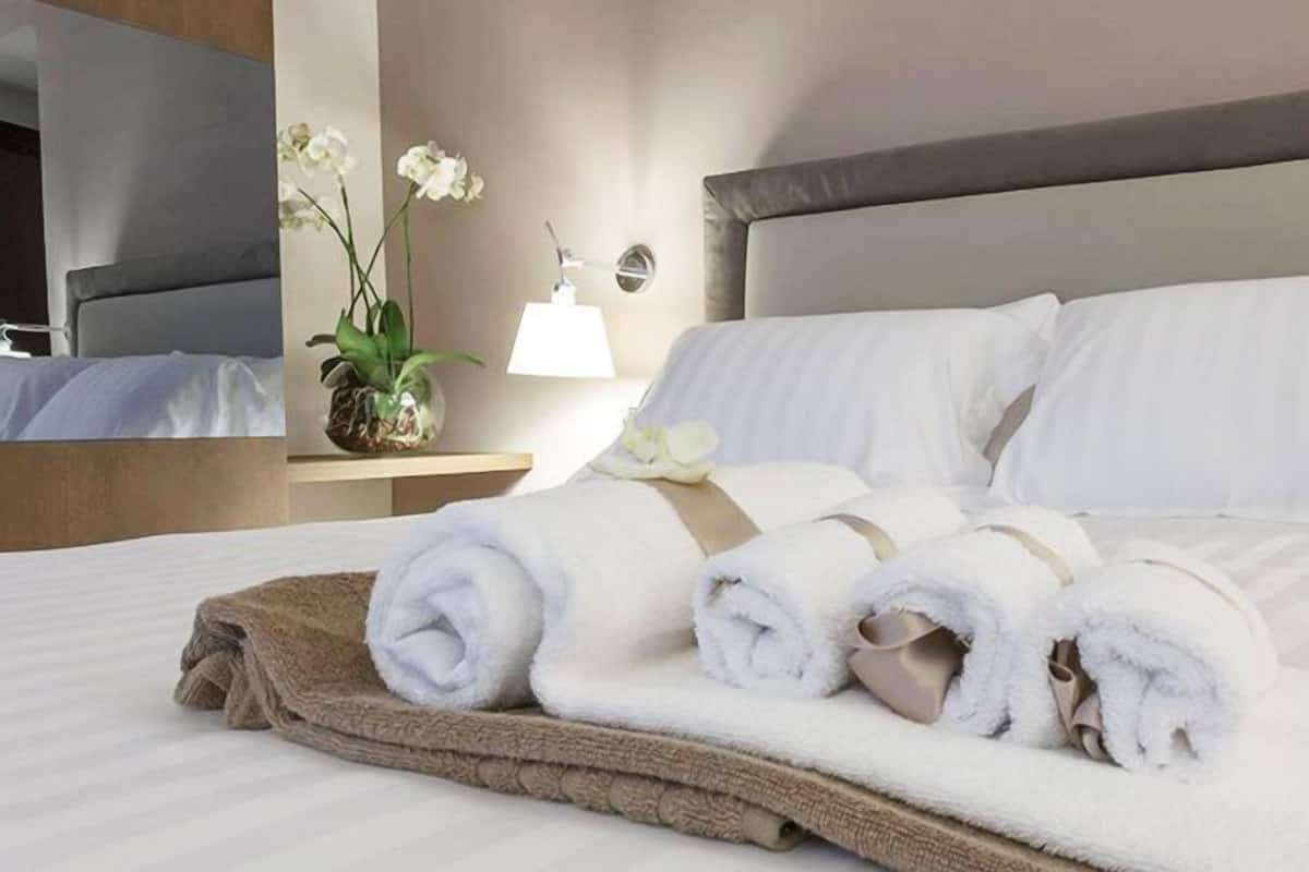 Minibar, una cassaforte in camera, con stile personalizzato