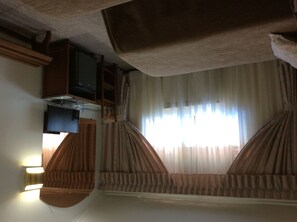 Premium bedding, minibar, in-room safe, desk - Hotel O Castelo (Cervo)