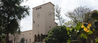 Woodlands Lodge & Tours