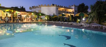 Fili Hotel Apartments