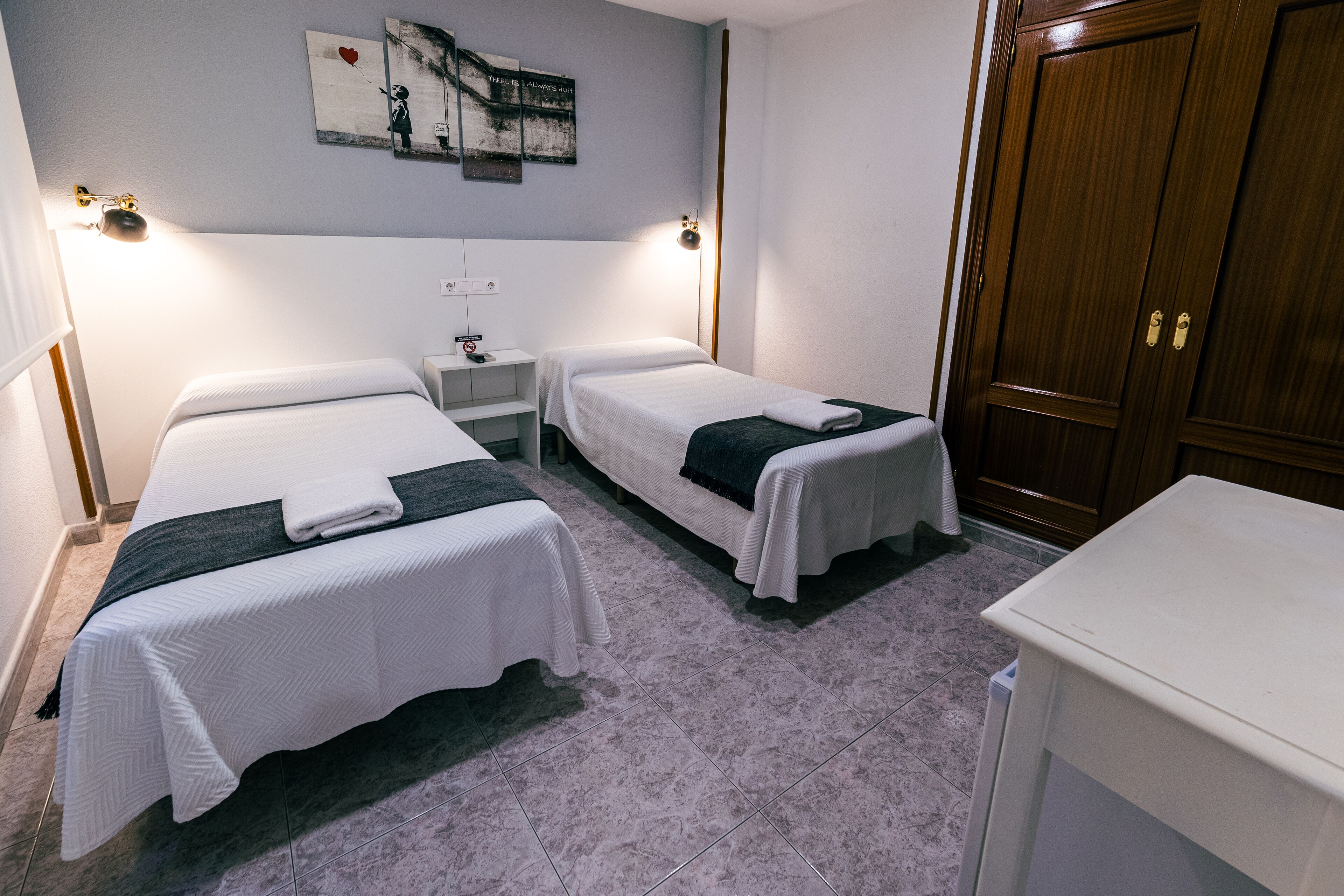 Photo - Hostal Gran Vía