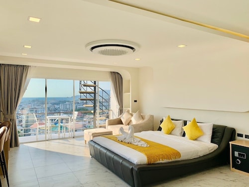 Ocean View Treasure Residence