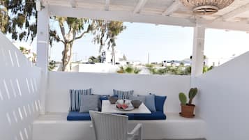 Chambre Premium, rez-de-chaussée | Terrasse/Patio